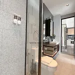 Scarletz Suites At Klcc By Veedu Hauz